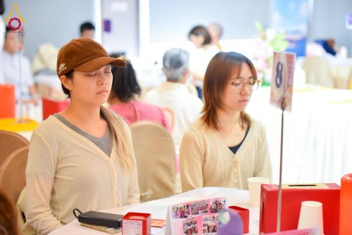 ภาพ No.224806:วันเสาร์ ที่ 10 พฤษภาคม พ.ศ. 2568 วัดพระธรรมกายฮ่องกง จัดพิธีปล่อยปลา บนเรือใหญ่บนอ่าวฮ่องกง และจัดพิธีถวายมหาสังฆทานกลางทะเล ประจำปี 2568 เนื่องในสัปดาห์วิสาขบูชาโลก