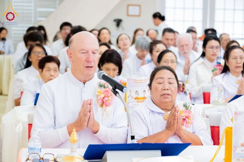 ภาพ No.174974:พิธีทอดกฐิน วัดพระธรรมกายซิลิคอนวัลเลย์ มลรัฐแคลิฟอร์เนีย ประเทศสหรัฐอเมริกา บูชาธรรม 80 ปี หลวงพ่อธัมมชโย โดยคณะศิษยานุศิษย์วัดพระธรรมกาย วันที่ 27 ตุลาคม พ.ศ. 2567