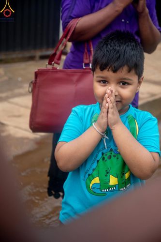 ภาพ No.140646:PhotoStory มหาศรัทธา ธรรมยาตราศรีลังกา EP.4 โครงการสยาม-ลังกา ธรรมยาตรา ฉลองเทศกาลวิสาขบูชาแห่งชาติ ศรีลังกา  บูชาธรรม 80 ปีหลวงพ่อธัมมชโย เส้นทางจาก เมืองดัมบูลลา ไปยัง เมืองมาตะเล  ตั้งแต่วันที่ 17-20 พฤษภาคม พ.ศ. 2567