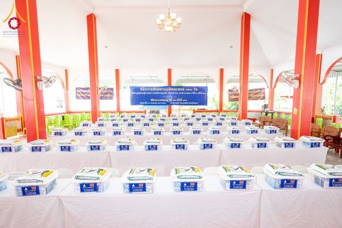 ภาพ No.143973:พิธีถวายสังฆทานแด่คณะสงฆ์ 323 วัด  ปีที่ 20 ครั้งที่  171 พิธีมอบกองทุนหนุนแรงใจช่วยครูใต้  ปีที่ 17 ครั้งที่ 136  และพิธีทำบุญอุทิศส่วนกุศลให้ผู้วายชนม์ในเหตุการณ์ไม่สงบ 4 จังหวัดชายแดนภาคใต้(ปัตตานี ยะลา นราธิวาส สงขลา) วันเสาร์ที่ 13 กรกฎาคม พ.ศ. 2567