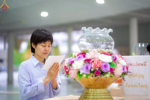 ภาพ No.213232:วันศุกร์ที่ 28 มีนาคม พ.ศ. 2568 (วันพระ แรม 15 ค่ำ เดือน 4) พิธีบุพเปตพลี ครั้งที่ 161 ร่วมอุทิศบุญแด่หมู่ญาติที่ล่วงลับไปแล้ว และสืบทอดอายุพระพุทธศาสนา ณ หอฉันคุณยายอาจารย์ฯ วัดพระธรรมกาย