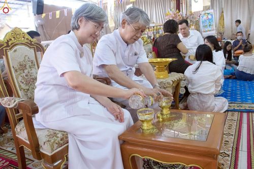 ภาพ No.269865:วันที่ 26 ตุลาคม พ.ศ. 2568 พิธีทอดกฐินสามัคคีทั่วไทย ณ วัดเทพนารี เขตบางพลัด กรุงเทพมหานคร โดยคณะศิษยานุศิษย์ บูชาธรรม 81 ปี หลวงพ่อธัมมชโย