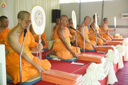 ภาพ No.87610:พิธีสวดพุทธมนต์วันละสังขาร คุณยายอาจารย์ มหารัตนอุบาสิกาจันทร์ ขนนกยูง และพิธีเทคอนกรีตฐานราก อาคาร 80 ปี หลวงพ่อธัมมชโย ณ ศูนย์ปฏิบัติธรรมวิหารแดง ต.เจริญธรรม อ.วิหารแดง จ.สระบุรี วันที่ 10 กันยายน พ.ศ. 2566