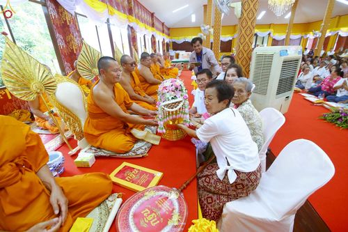 ภาพ No.260469:วันที่ 19 ตุลาคม พ.ศ. 2568 พิธีทอดกฐินสามัคคีทั่วไทย 30,000 วัด โดยคณะศิษยานุศิษย์ บูชาธรรม 81 ปี หลวงพ่อธัมมชโย ณ วัดเกาะไม้แดง จ.ฉะเชิงเทรา