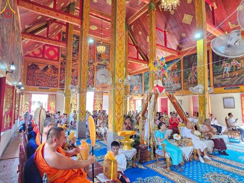 ภาพ No.182189:พิธีทอดกฐิน ณ วัดดอนตัน จ.น่าน ในโครงการทอดกฐินสามัคคีทั่วไทย 30,000 วัด บูชาธรรม 80 ปี หลวงพ่อธัมมชโย โดยคณะศิษยานุศิษย์วัดพระธรรมกาย วันที่ 9 พฤศจิกายน พ.ศ.2567 กฐินสัมฤทธิ์เด็กดี V-Star โรงเรียนนารานุบาล จ.ชลบุรี และโรงเรียนชุมชนบ้านดอนตัน จ.น่าน