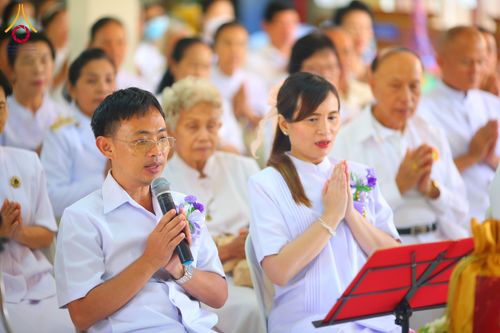 ภาพ No.169110:พิธีทอดกฐิน ณ วัดร่องขุน จ.เชียงราย ในโครงการกฐินสามัคคีทั่วไทย 30,000 วัด บูชาธรรม 80 ปี หลวงพ่อธัมมชโย โดยคณะศิษยานุศิษย์วัดพระธรรมกาย วันที่ 23 ตุลาคม พ.ศ. 2567