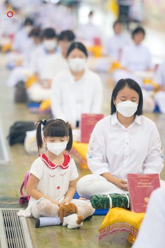 ภาพ No.80483:พิธีถวายทุนสนับสนุนการสร้าง พระไตรปิฎกฉบับธรรมชัย วันเสาร์ที่ 29 เมษายน พ.ศ. 2566 ณ สภาธรรมกายสากล วัดพระธรรมกาย