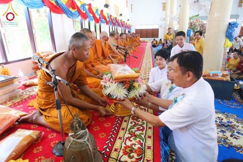 ภาพ No.178839:พิธีทอดกฐิน ณ วัดโคธาราม อ.บางบ่อ จ.สมุทรปราการ ในโครงการกฐินสามัคคีทั่วไทย 30,000 วัด บูชาธรรม 80 ปี หลวงพ่อธัมมชโย โดยคณะศิษยานุศิษย์วัดพระธรรมกาย วันที่ 10 พฤศจิกายน พ.ศ. 2567