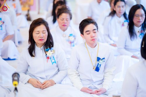 ภาพ No.96479:พิธีทอดกฐินวัดพระธรรมกายสตอกโฮล์ม ประเทศสวีเดน วันอาทิตย์ที่ 19 พฤศจิกายน พ.ศ. 2566  ณ วัดพระธรรมกายสตอกโฮล์ม ประเทศสวีเดน