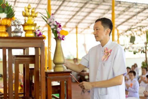 ภาพ No.250801:วันพุธที่ 8 ตุลาคม พ.ศ. 2568 พิธีทอดกฐินสามัคคีทั่วไทย 30,000 วัด โดยคณะศิษยานุศิษย์ บูชาธรรม 81 ปี หลวงพ่อธัมมชโย ณ ที่พักสงฆ์ป่ากลางแก้ว อ.เดชอุดม จ.อุบลราชธานี