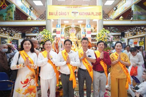 ภาพ No.94166:วัดพระธรรมกาย ร่วมบุญกฐินเวียดนาม เชื่อมสัมพันธไมตรี สร้างสามัคคีสงฆ์ วันที่ 12 พฤศจิกายน พ.ศ. 2566