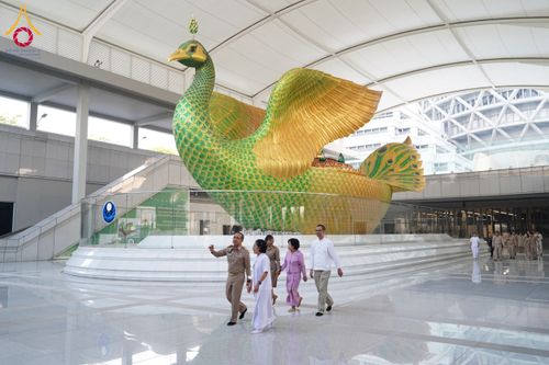 ภาพ No.201889:ผู้ว่าปทุมฯ มอบแนวทางการขับเคลื่อนพัฒนาจังหวัดฯ แก่หัวหน้าส่วนราชการ ผู้บริหารท้องถิ่น กำนัน ผู้ใหญ่บ้าน อ.คลองหลวง วันอังคารที่ 21 มกราคม พ.ศ. 2568