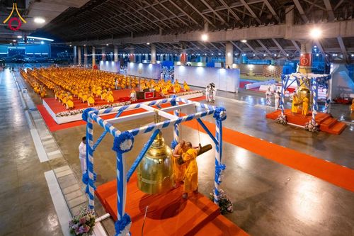 ภาพ No.187583:พิธีฉลองชัยสวดมนต์บทธัมมจักกัปปวัตนสูตร 7,000,000,000 จบ และพิธีสวดมนต์ข้ามปี วันที่ 31 ธันวาคม พ.ศ. 2567 ถึงวันที่ 1 มกราคม พ.ศ. 2568 ณ มหารัตนวิหารคด วัดพระธรรมกาย จ.ปทุมธานี