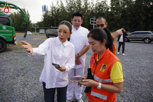 ภาพ No.159621:ฟื้นฟูเชียงราย! ปทุมธานีส่งเครื่องจักรกลสาธารณภัยลงพื้นที่อุทกภัยเร่งช่วยเหลือประชาชน วันที่ 29 กันยายน พ.ศ. 2567 ณ ลานจอดรถ P2 วัดพระธรรมกาย อ.คลองหลวง จ.ปทุมธานี