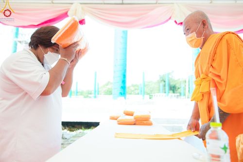 ภาพ No.137024:พิธีทอดผ้าป่าโครงสร้างเหล็กค้ำฟ้ามหามงคล อาคาร 80 ปี หลวงพ่อธัมมชโย ณ ศูนย์ปฏิบัติธรรมวิหารแดง ต.เจริญธรรม อ.วิหารแดง จ.สระบุรี วันที่ 19 พฤษภาคม พ.ศ. 2567