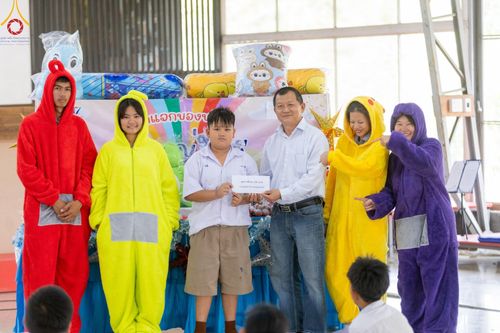 ภาพ No.187393:วันรวมพลังเด็กดี V-star ผู้นำฟื้นฟูศีลธรรมโลก ณ ศูนย์อบรมเยาวชนอุตรดิตถ์ อำเภอทองแสนขัน วันที่ 27 ธันวาคม พ.ศ. 2567