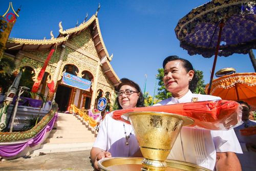 ภาพ No.171528:พิธีทอดกฐิน ณ วัดหนองอาบช้าง อ.จอมทอง จ.เชียงใหม่ ในโครงการกฐินสามัคคีทั่วไทย 30,000 วัด บูชาธรรม 80 ปี หลวงพ่อธัมมชโย โดยคณะศิษยานุศิษย์วัดพระธรรมกาย วันที่ 29 ตุลาคม พ.ศ. 2567