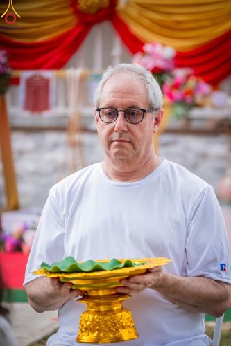 ภาพ No.144540:พิธีตัดปอยผมและปลงผมนาคธรรมทายาท ณ วัดพระธรรมกายนิวเจอร์ซี ประเทศสหรัฐอเมริกา วันที่ 29 มิถุนายน พ.ศ. 2567