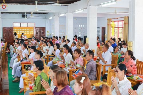 ภาพ No.170673:พิธีทอดกฐิน ณ วัดหนองพันเรือ ตำบลไผ่ขวาง อำเภอบ้านหมอ จ.สระบุรี ในโครงการกฐินสามัคคีทั่วไทย 30,000 วัด บูชาธรรม 80 ปี หลวงพ่อธัมมชโย โดยคณะศิษยานุศิษย์วัดพระธรรมกาย วันที่ 27 ตุลาคม พ.ศ. 2567