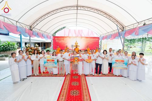 ภาพ No.183400:พิธีทอดกฐินแสงสว่าง ณ ศูนย์การศึกษาจอมบึง ต.รางบัว อ.จอมบึง จ.ราชบุรี ในโครงการทอดกฐินสามัคคีทั่วไทย 30,000 วัด บูชาธรรม 80 ปี หลวงพ่อธัมมชโย โดยคณะศิษยานุศิษย์วัดพระธรรมกาย วันที่ 23 ตุลาคม พ.ศ. 2567