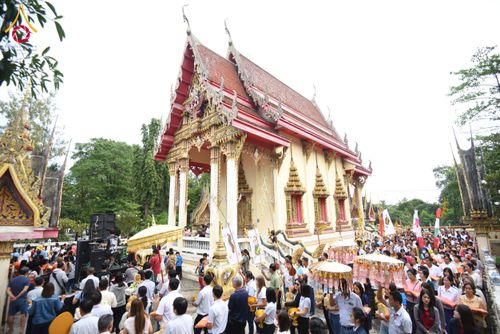 ภาพ No.173714:พิธีทอดกฐิน วัดเขาดินใต้ จ.สระบุรี ในโครงการกฐินสามัคคีทั่วไทย 30,000 วัด บูชาธรรม 80 ปี หลวงพ่อธัมมชโย โดยคณะศิษยานุศิษย์วัดพระธรรมกาย วันที่ 7 พฤศจิกายน พ.ศ. 2567