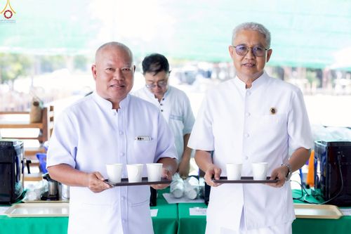 ภาพ No.235786:วันอังคารที่ 29 กรกฏาคม พ.ศ. 2568 สัมมนาคณะสงฆ์ เพื่อฟื้นฟูพระพุทธศาสนา  ภาคใต้ (สงขลา สตูล พัทลุง ปัตตานี)   โครงการทอดกฐิน 30,000 วัดทั่วไทย  ประจำปีพุทธศักราช 2568 ณ ศูนย์ปฏิบัติธรรมภาคใต้ จ.สงขลา