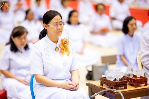 ภาพ No.139721:พิธีมุทิตาพระมหาอุปสมบทอุทิศชีวิต วันอาทิตย์ต้นเดือนที่ 2 มิถุนายน พ.ศ. 2567 ณ ห้องแก้วสารพัดนึก 1 วัดพระธรรมกาย