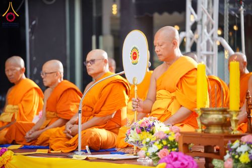 ภาพ No.173822:พิธีทอดกฐิน วัดภาวนาปีนัง ประเทศมาเลเซีย วันที่ 31 ตุลาคม พ.ศ. 2567