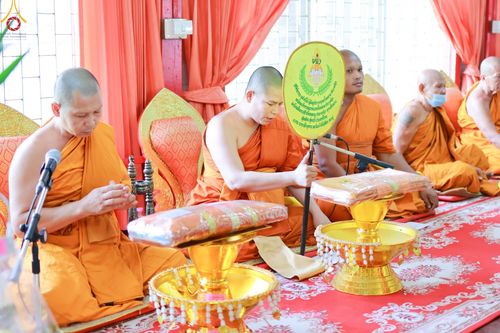 ภาพ No.170539:พิธีทอดกฐิน ณ วัดเสมาทอง ต.ถอนสมอ อ.ท่าช้าง จ.สิงห์บุรี ในโครงการกฐินสามัคคีทั่วไทย 30,000 วัด บูชาธรรม 80 ปี หลวงพ่อธัมมชโย โดยคณะศิษยานุศิษย์วัดพระธรรมกาย วันที่ 19 ตุลาคม พ.ศ. 2567
