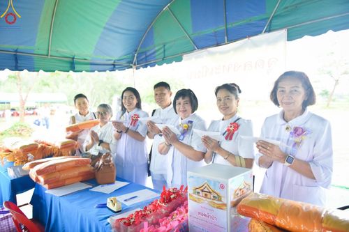 ภาพ No.146532:พิธีทอดผ้าป่าสร้างหลังคาอาคาร 80 ปี หลวงพ่อธัมมชโย ณ ศูนย์ปฎิบัติธรรมวิหารแดง จังหวัดสระบุรี วันอาทิตย์ที่ 28 กรกฎาคม พ.ศ. 2567