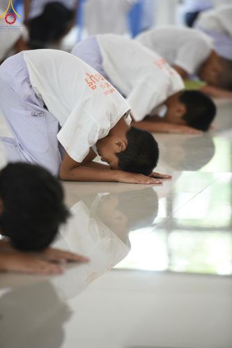 ภาพ No.133360:พิธีตัดปอยผม ธรรมทายาท โครงการบรรพชาสามเณร ฟื้นฟูพระพุทธศาสนาทั่วไทย  ณ ศูนย์ปฏิบัติธรรมจังหวัดสระบุรี อ.พระพุทธบาท จ.สระบุรี  วันที่ 2 เมษายน พ.ศ. 2567