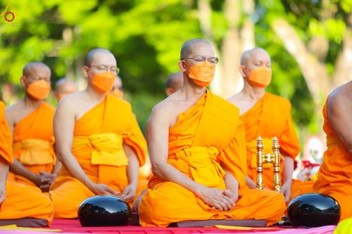 ภาพ No.103266:พิธีตักบาตรพระธรรมทายาท 1,000 รูป ณ มหาเจดีย์บุโรพุทโธ ประเทศอินโดนีเซีย ในวันที่ 20 ธันวาคม พ.ศ. 2566