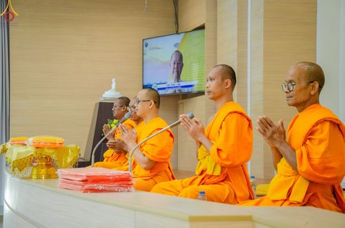 ภาพ No.83063:พิธีทอดผ้าป่าและพิธีตอกเสาเข็มมงคลสถาปนา  กุฏิพระผู้ปราบมาร  พระมงคลเทพมุนี (สด จนฺทสโร)  ณ ศูนย์ปฏิบัติธรรมพัทลุง อ.เขาชัยสน จ.พัทลุง ในวันเสาร์ ที่ 24 มิถุนายน พ.ศ.2566