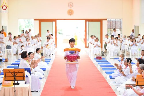 ภาพ No.149544:พิธีทอดผ้าป่ามหามงคล เพื่องานพระพุทธศาสนา , พิธีเจริญพระพุทธมนต์ และพิธีถวายสังฆทานแด่คณะสงฆ์ เนื่องในวันธรรมชัย 56 พรรษา น้อมบูชาธรรมหลวงพ่อธัมมชโย ณ ธรรมอุทยานบ้านแป้ง จ.สิงห์บุรี วันเสาร์ที่ 24 สิงหาคม พ.ศ. 2567