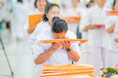 ภาพ No.241768:วันเสาร์ที่ 23 สิงหาคม พ.ศ. 2568 ปฐมผ้าป่าสถาปนาองค์พระเจดีย์ "ซื้อดินปรับพื้นที่ลานธรรม รองรับองค์พระเจดีย์เพื่อสร้างสันติภาพโลก" ณ ศูนย์ปฏิบัติธรรมระยอง (บ้านช่องลม)