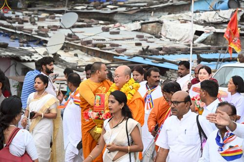 ภาพ No.263470:วันที่ 18 ตุลาคม พ.ศ. 2568 พิธีแห่กฐิน และกฐินสมทบหลวงพ่อ ธัมมชโย  ถวายแด่ วัดพุทธภูมิ เมืองโภปาล รัฐมัธยประเทศ ประเทศอินเดีย 