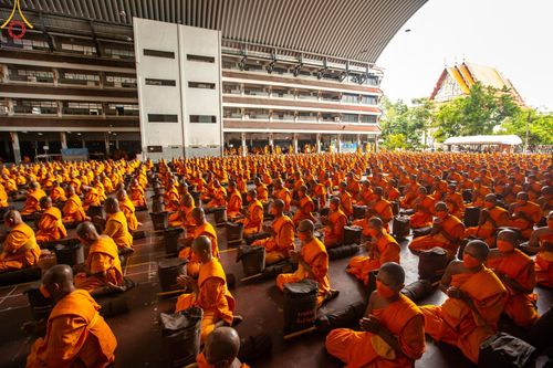 ภาพ No.128160:พิธีอัญเชิญพระบรมสารีริกธาตุ " ใจกลางเมืองนครหาดใหญ่ " เพื่อประดิษฐาน ณ มหารัตนเจดีย์สิริปทุมสวรรค์ (เจดีย์อริยพุทธะ 5 พระองค์) ศูนย์ปฏิบัติธรรมภาคใต้ อ.บางกล่ำ จ.สงขลา  วันที่ 9 มีนาคม พ.ศ.2567 (ชุดที่ 1)