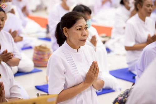 ภาพ No.248186:วันที่ 26-28 กันยายน พ.ศ. 2568 โครงการอบรมอุบาสกแก้ว อุบาสิกาแก้ว รุ่นที่ 3 ผู้แทนทอดกฐินสามัคคีทั่วไทย 30,000 วัด บูชาธรรม 81 ปี หลวงพ่อธัมมชโย ณ ธุดงคสถานสุราษฎร์ธานี