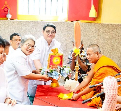 ภาพ No.273869:วันที่ 26 ตุลาคม พ.ศ. 2568 พิธีทอดกฐินสามัคคีทั่วไทย วัดหลวง(ประชาบูรณะ) อ.นครชัยศรี จ.นครปฐม โดยคณะศิษยานุศิษย์ บูชาธรรม 81 ปี หลวงพ่อธัมมชโย