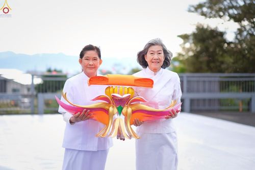 ภาพ No.262254:วันที่ 19 ตุลาคม พ.ศ. 2568 พิธีทอดกฐินเพื่อสร้าง ธรรมอุทยานลอยฟ้า 81 ปี หลวงพ่อธัมมชโย ณ วัดพระธรรมกายยามานาชิ ประเทศญี่ปุ่น 