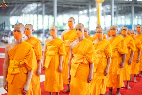 ภาพ No.88101:พิธีมุทิตาสักการะ เปรียญธรรม 9,6,3 และบาลีศึกษา 6,3  พิธีมอบดวงแก้วสามเณรทรงบาลีไวยากรณ์ วันอาทิตย์ 17 กันยายน พ.ศ. 2566 ณ สภาธรรมกายสากล วัดพระธรรมกาย