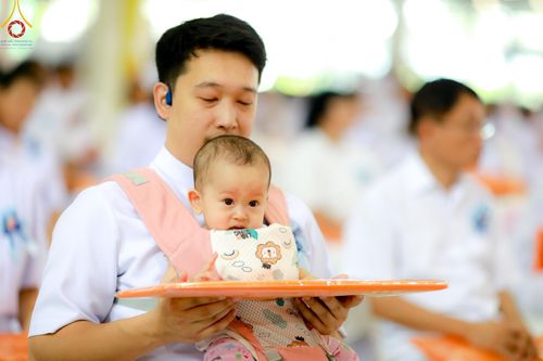 ภาพ No.154461:พิธีทอดผ้าป่าสมทบกฐินวัดพระธรรมกาย และสมทบกฐิน 30,000 วัดทั่วไทย ครั้งที่ 2 ณ สภาธรรมกายสากล วัดพระธรรมกาย วันอังคารที่ 17 กันยายน พ.ศ. 2567