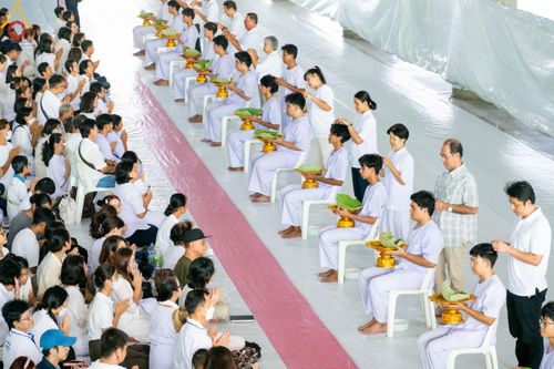 ภาพ No.140222:พิธีตัดปอยผมและปลงผม โครงการอุปสมบทหมู่ธรรมทายาท ระดับอุดมศึกษา รุ่นที่ 51 ภาคฤดูฝน วันเสาร์ที่ 8 มิถุนายน พ.ศ.2567 ณ มหารัตนวิหารคด 9 วัดพระธรรมกาย