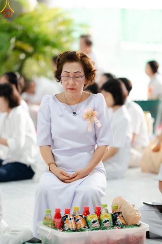 ภาพ No.145695:พิธีตักบาตรฉลองพระใหม่ รุ่นเข้าพรรษา ณ วิหารคด วัดพระธรรมกาย วันเสาร์ที่ 20 กรกฎาคม พ.ศ. 2567