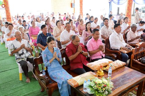 ภาพ No.251185:วันที่ 9 ตุลาคม พ.ศ. 2568 พิธีทอดกฐินสามัคคีทั่วไทย 30,000 วัด โดยคณะศิษยานุศิษย์ บูชาธรรม 81 ปี หลวงพ่อธัมมชโย ณ วัดถ้ำห้วยกลาง ตำบลเขาทะลุ อำเภอสวี จังหวัดชุมพร