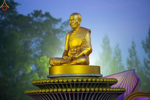 ภาพ No.108165:พระธรรมยาตราร่วมปฏิบัติธรรม และถ่ายภาพหมู่ประวัติศาสตร์ วันที่ 8 มกราคม พ.ศ. 2567  ณ อนุสรณ์สถานบางนางแท่น จ.นครปฐม