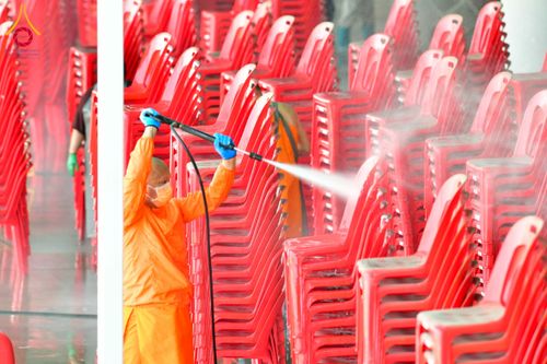 ภาพ No.213335:วันที่ 11-28 มีนาคม พ.ศ. 2568 เจ้าหน้าที่ และอาสาสมัคร เตรียมงานบุญวันคุ้มครองโลก ณ วัดพระธรรมกาย