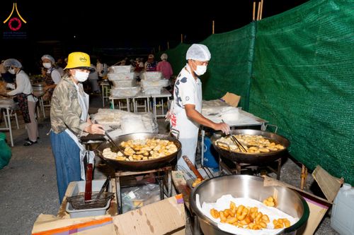 ภาพ No.118830:พิธีถวายภัตตาหารเป็นสังฆทาน แด่คณะพระธรรมยาตรา ปีที่ 12 วันที่ 26 มกราคม พ.ศ. 2567 ณ อนุสรณ์สถานบางปลา จ.นครปฐม