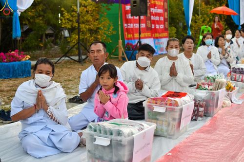 ภาพ No.123653:พิธีตักบาตรพระ ๑,๐๐๐ รูป ทำบุญครบรอบวัดห้วยตองสัก ๓๖ ปี วันเสาร์ที่ ๑๐ กุมภาพันธ์ พ.ศ. ๒๕๖๗ ณ วัดห้วยตองสัก อ.จอมทอง จ.เชียงใหม่