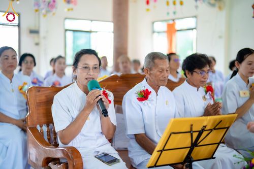 ภาพ No.182072:พิธีทอดกฐิน ณ วัดบ้านหนองแวงสามัคคี ต.ตลาดไทร อ.ชุมพวง จ.นครราชสีมา ในโครงการทอดกฐินสามัคคีทั่วไทย 30,000 วัด บูชาธรรม 80 ปี หลวงพ่อธัมมชโย โดยคณะศิษยานุศิษย์วัดพระธรรมกาย วันที่ 7 พฤศจิกายน พ.ศ. 2567